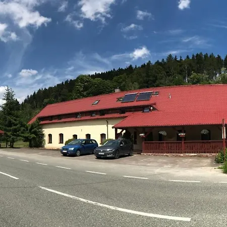 Ξενοδοχείο με διαμερίσματα Restauracja Ibiza 3*