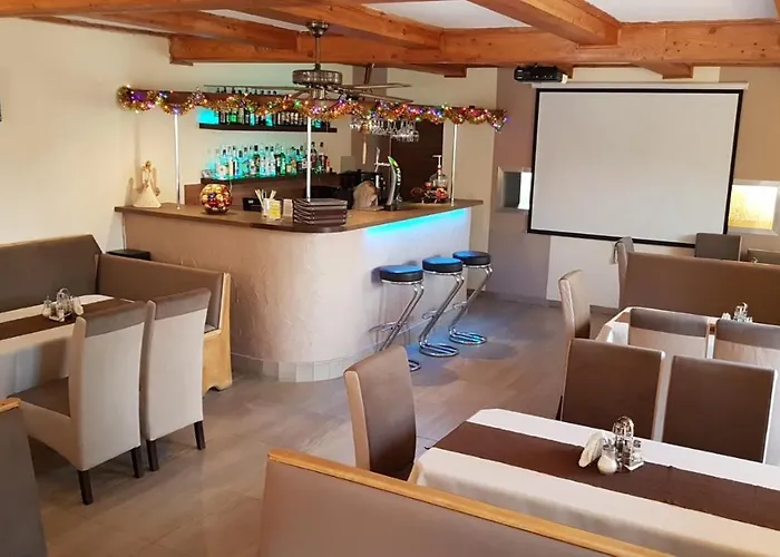 Restauracja Ibiza Hotel apartamentowy Ludwikowice Kłodzkie
