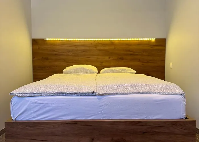 Restauracja Ibiza Hotel apartamentowy 3*