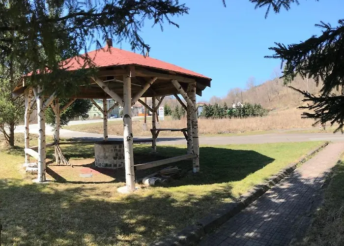 Restauracja Ibiza Hotel apartamentowy 3*